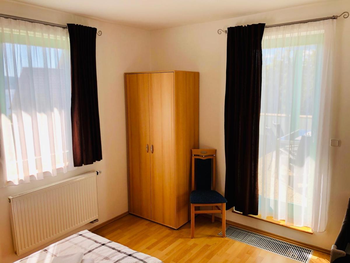 Apartman Adam 리프노나드비타보브 외부 사진